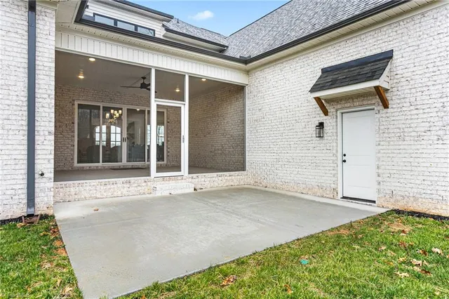 $1,379,000 | 6806 Brennan Way, Oak Ridge, NC 27310