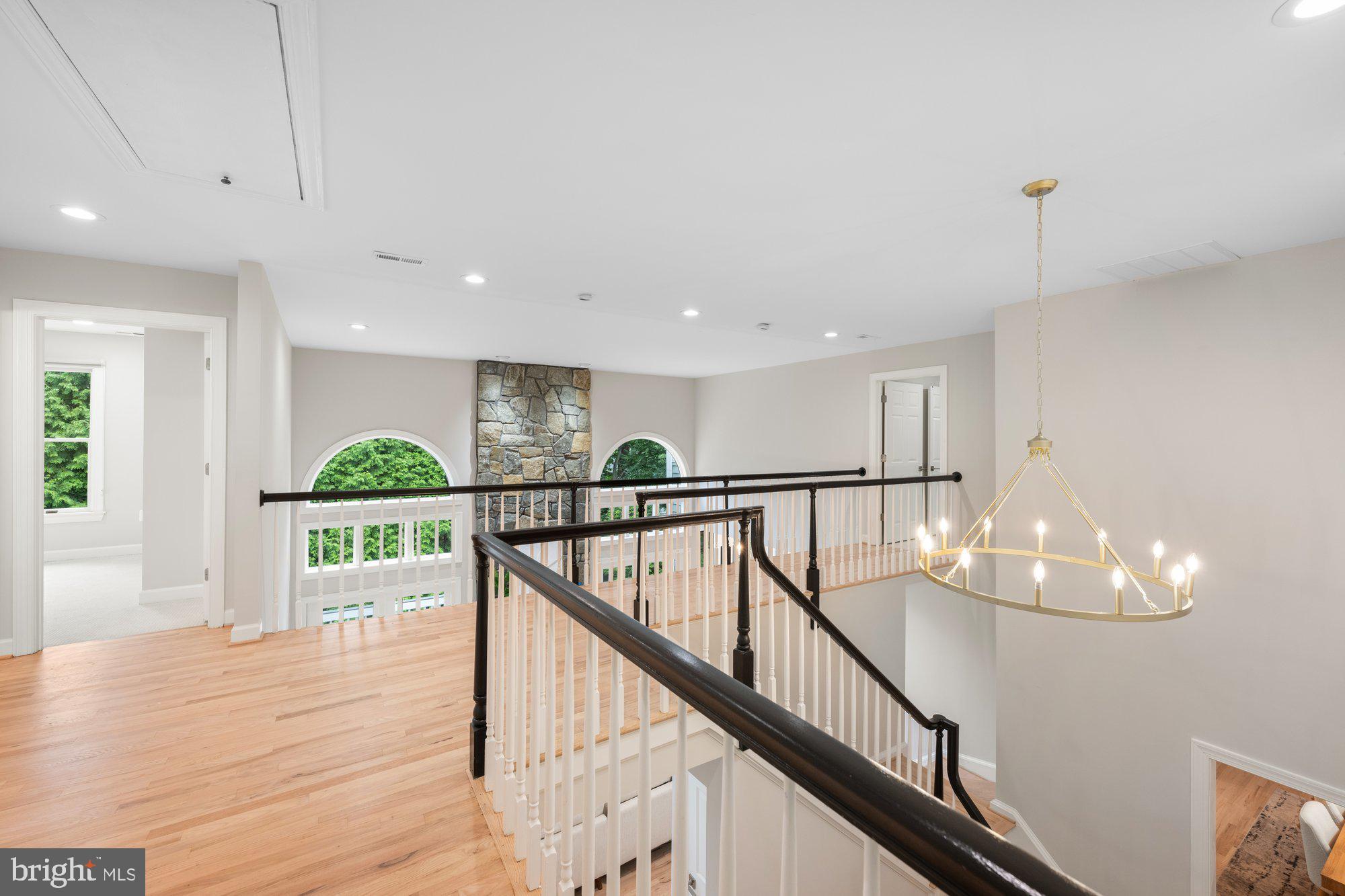 6856 St Albans Road McLean, VA 22101 - Photo 30 of 45 a view of entryway