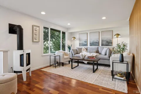 $1,150,000 | 418 Scenic Avenue, San Anselmo, CA 94960