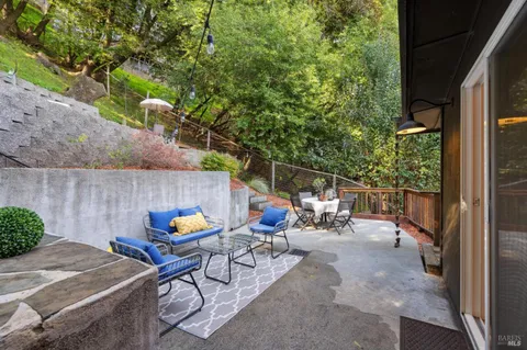 $1,150,000 | 418 Scenic Avenue, San Anselmo, CA 94960