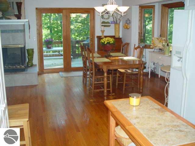 1067 West Long Lake Road Traverse City, MI 49685 - Photo 15 of 25 1730066-14.JPG