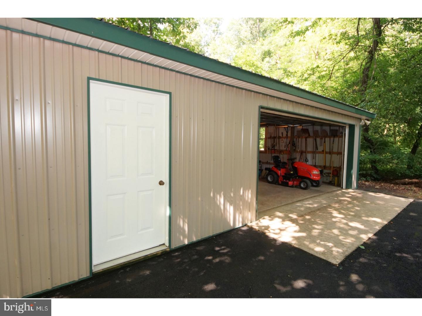 179 Pennington Harbourton Road Pennington, NJ 08534 - Photo 19 of 24