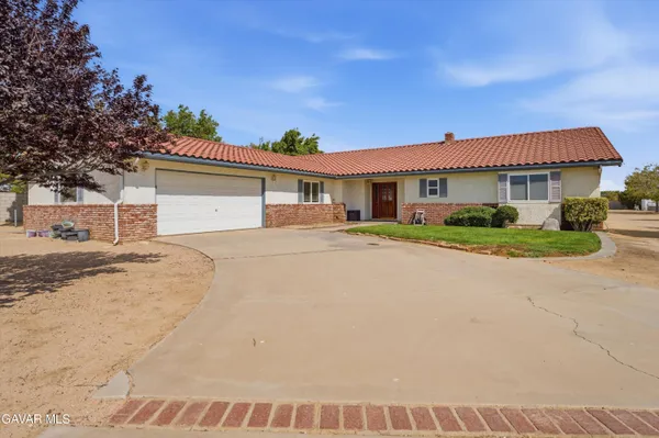 $680,000 | 8617 Avenue D10 W Lancaster Ca West, Lancaster, CA 93536
