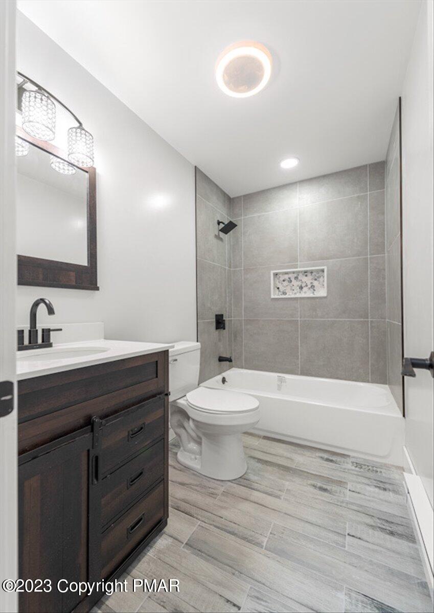 227 Beaver Dam Road Long Pond, PA 18334 - Photo 13 of 24 25-Bathroom