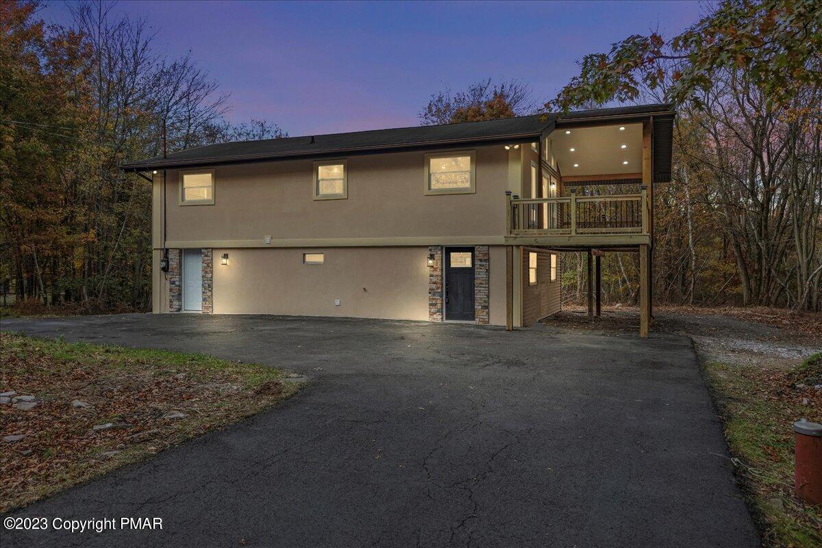 01-Exterior Front