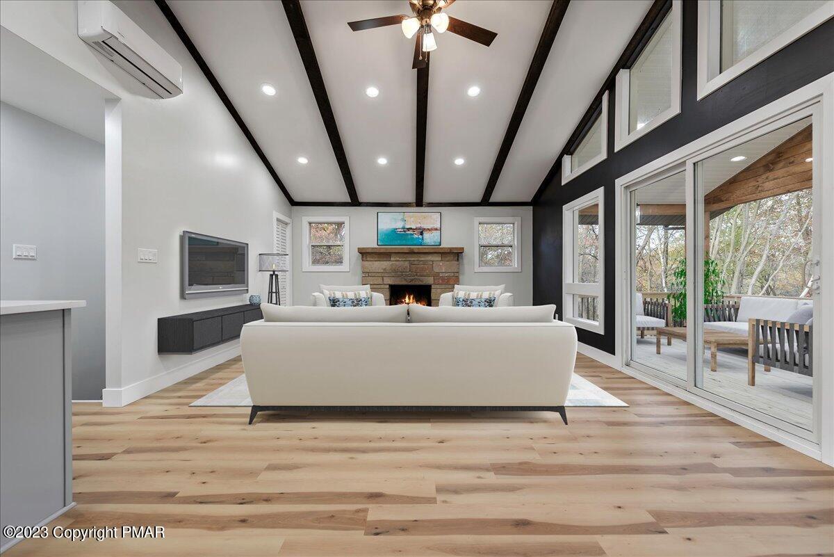 31-Living Room