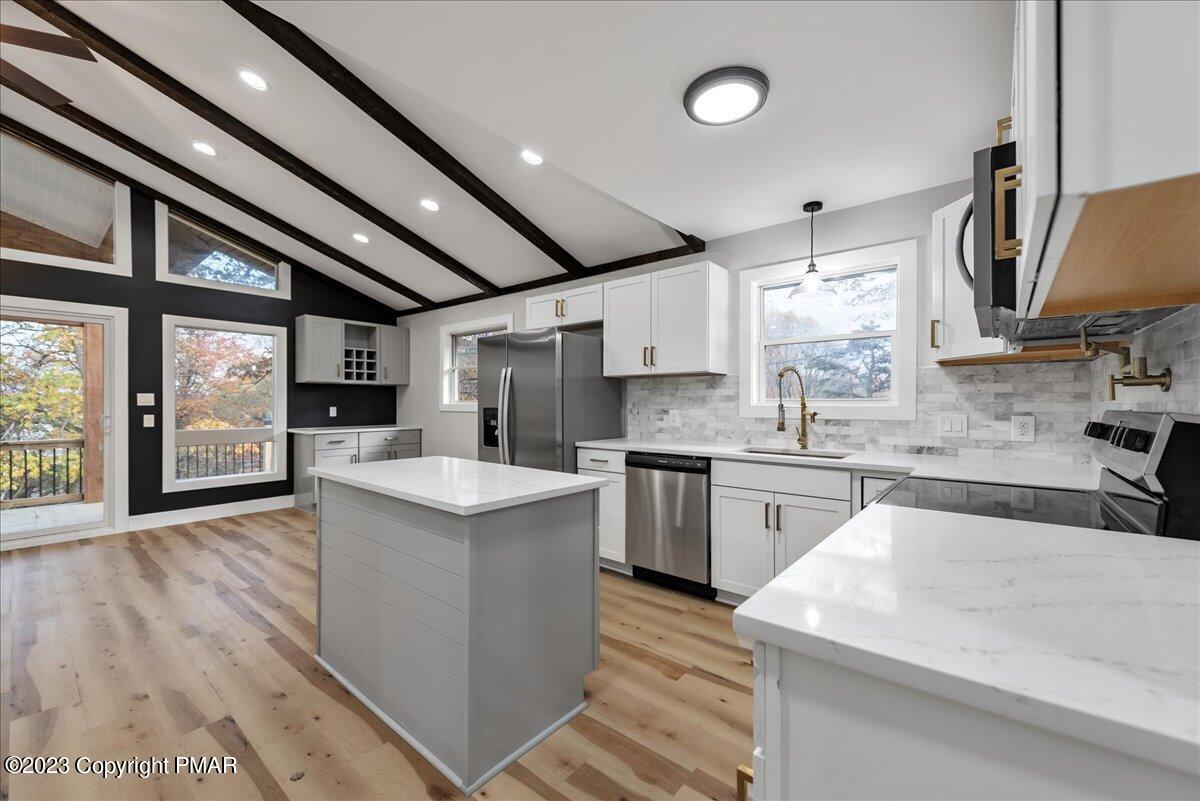 35-Kitchen