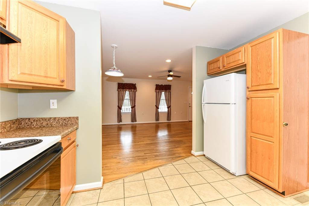 5101 Harvey Road Jamestown, NC 27282 - Photo 11 of 22 Gallery Image 11