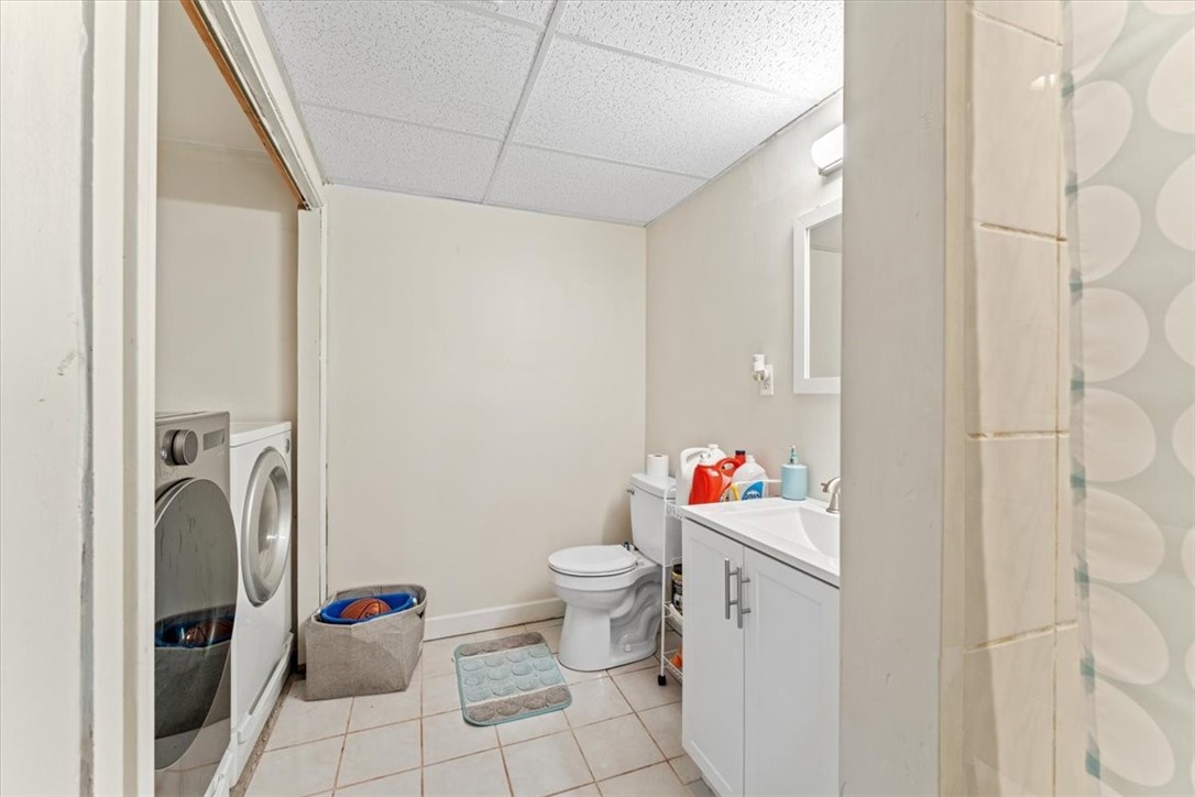 32 Edison Street Warwick, RI 02889 - Photo 15 of 32