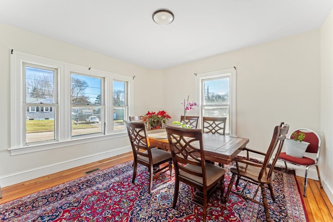 32 Edison Street Warwick, RI 02889 - Photo 18 of 32