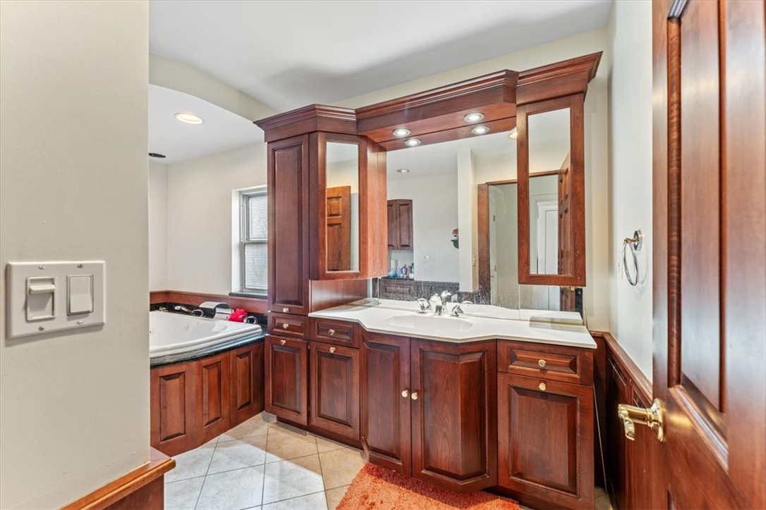 32 Edison Street Warwick, RI 02889 - Photo 31 of 32