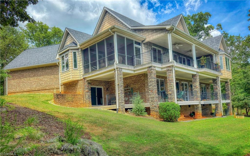 950 Sierra Trace Road Denton, NC 27239 - Photo 3 of 48