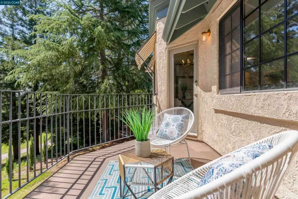 $655,000 | 246 Canyon Woods Way, Unit C, San Ramon, CA 94582