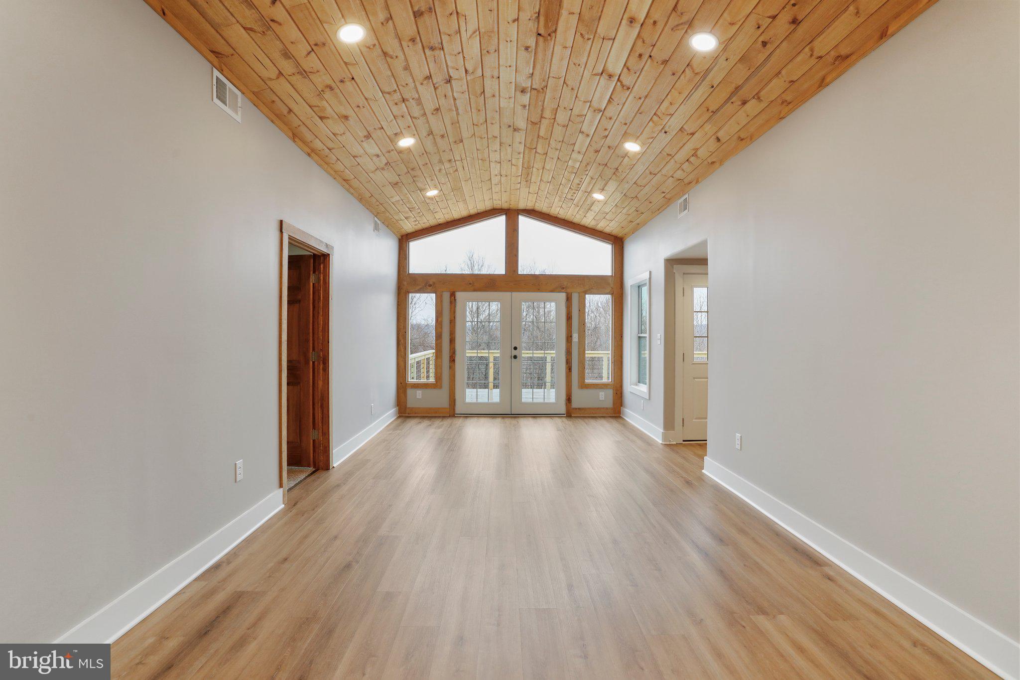 350 Potomac Ridge Lane Berkeley Springs, WV 25411 - Photo 23 of 59 Gallery Image 23