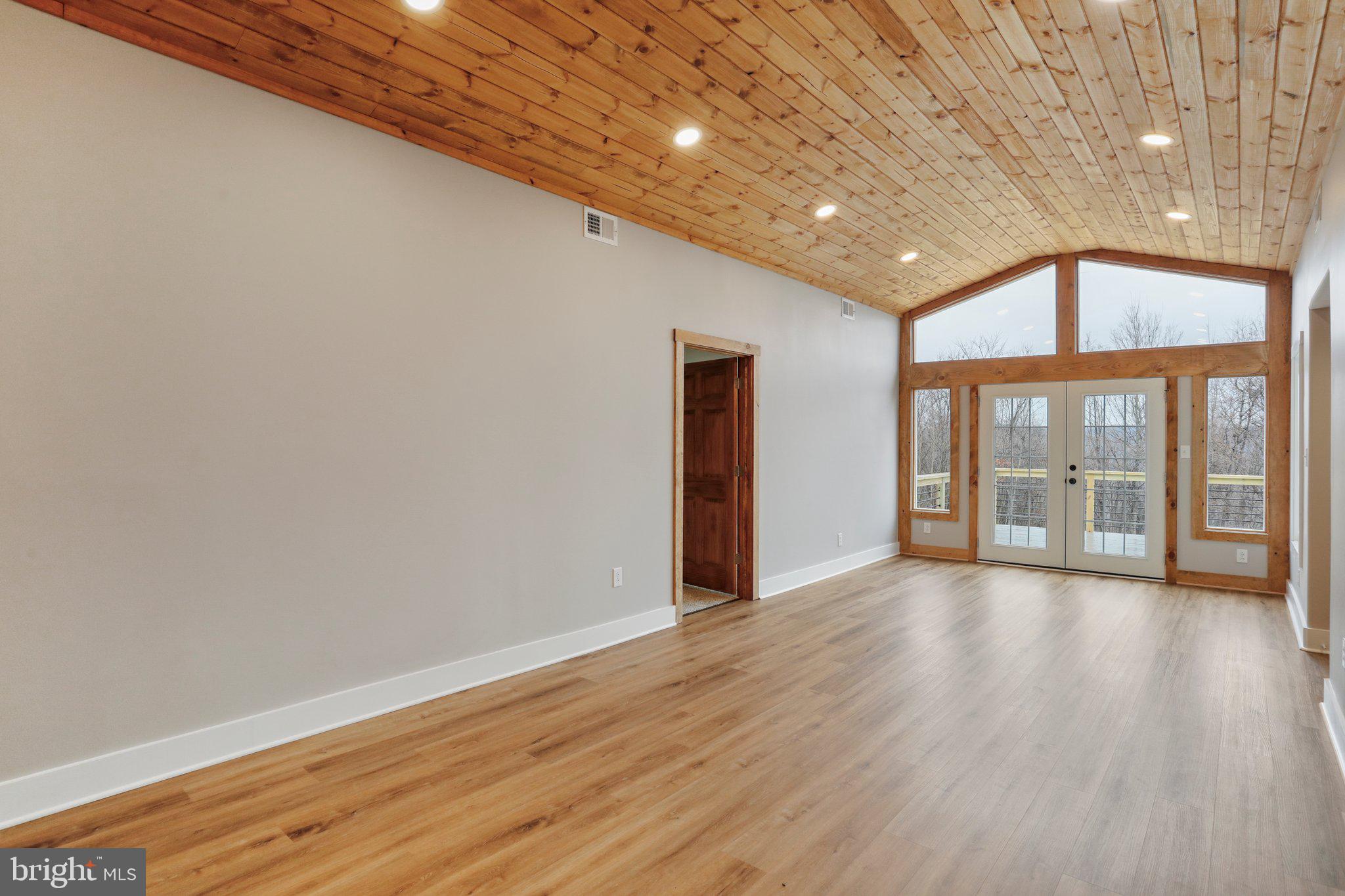 350 Potomac Ridge Lane Berkeley Springs, WV 25411 - Photo 24 of 59 Gallery Image 24