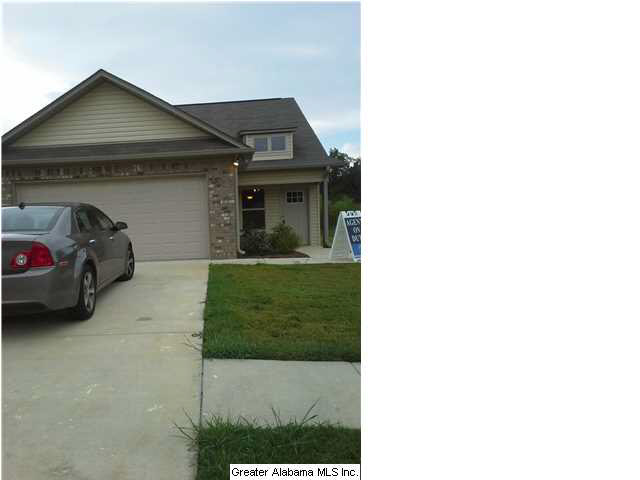 308 Maggie Way Calera, AL 35040 - Photo 2 of 15