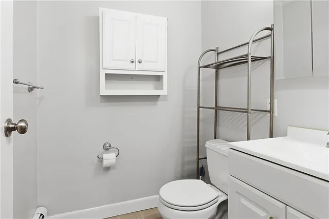 $267,000 | 2 Angle Street, Unit 6, Lincoln, RI 02838