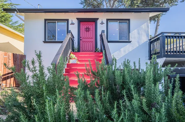 $1,175,000 | 1113 Presidio Boulevard, Pacific Grove, CA 93950