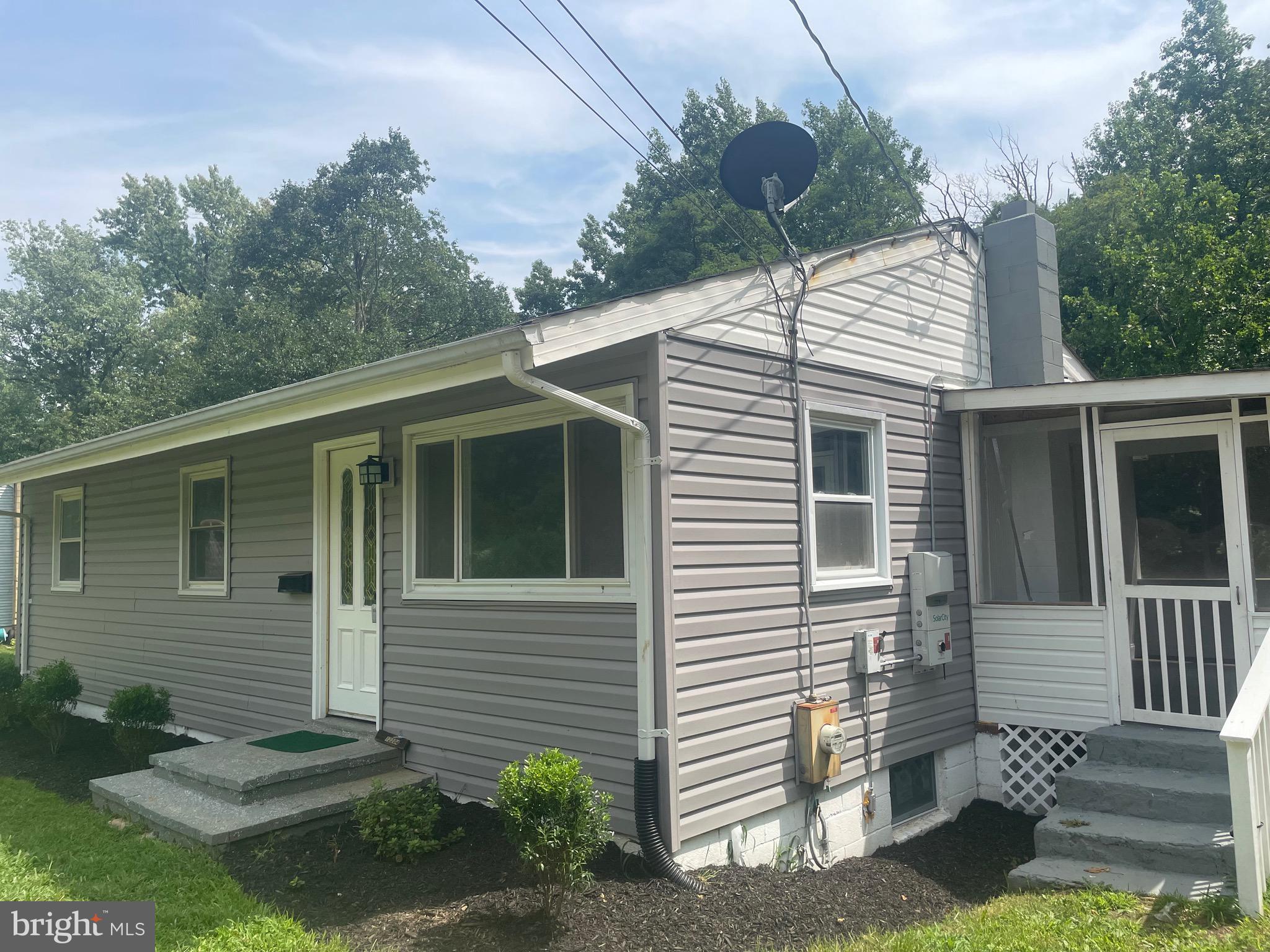 12204 Old Fort Road Fort Washington, MD 20744 - Photo 2 of 33