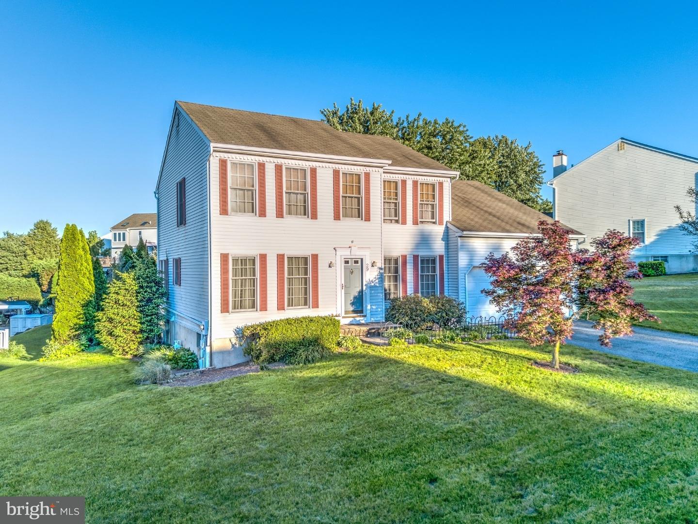 29 Rim View Lane Reading, PA 19607 - Photo 1 of 15