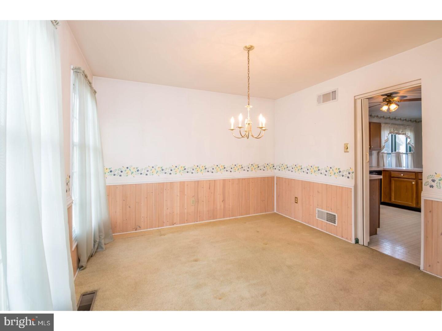 29 Rim View Lane Reading, PA 19607 - Photo 3 of 25 Gallery Image 3