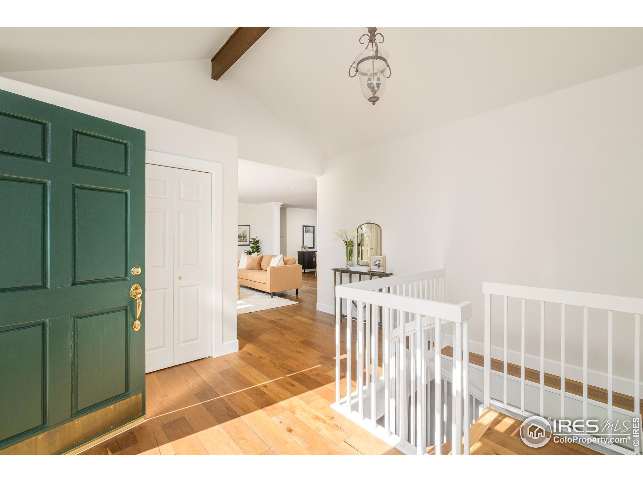 270 Canon View Road Boulder, CO 80302 - Photo 4 of 48 a view of a bedroom with wooden floor