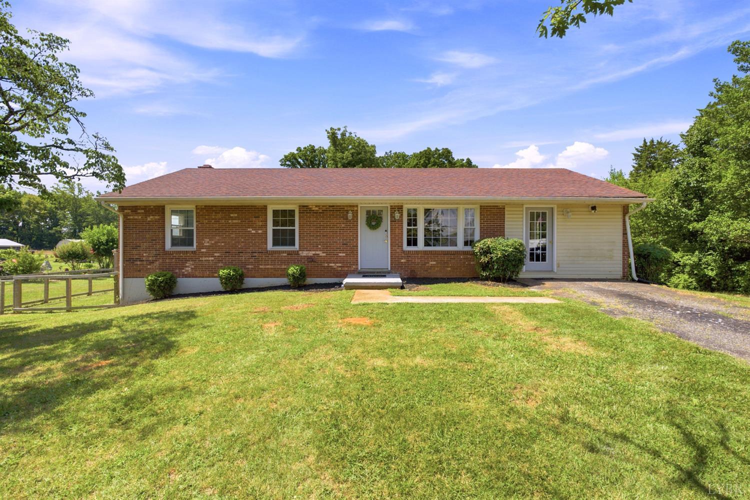 554 Dixie Airport Road Madison Heights, VA 24572 - Photo 1 of 36