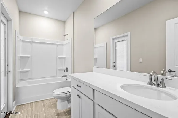 $559,990 | 206 Lake Merial Boulevard, Panama City, FL 32409