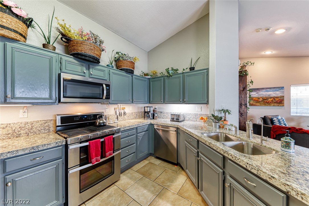 8950 Manalang Road Las Vegas, NV 89123 - Photo 12 of 25