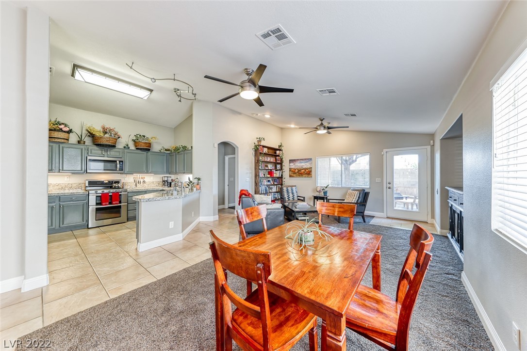 8950 Manalang Road Las Vegas, NV 89123 - Photo 8 of 25