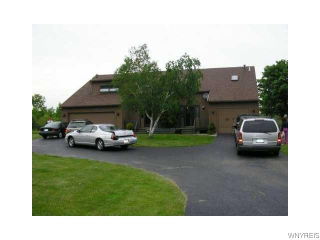 2001 West Blood Road Elma, NY 14059 - Photo 1 of 1 Exterior Front