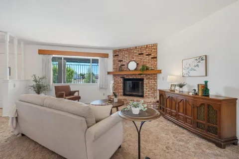 $545,000 | 12450 Algonquin Road, Apple Valley, CA 92308