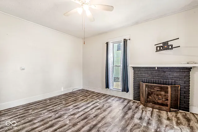 $159,900 | 208 West Main Street, Mount Summit, IN 47362