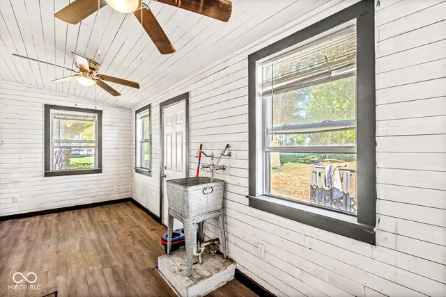 $159,900 | 208 West Main Street, Mount Summit, IN 47362