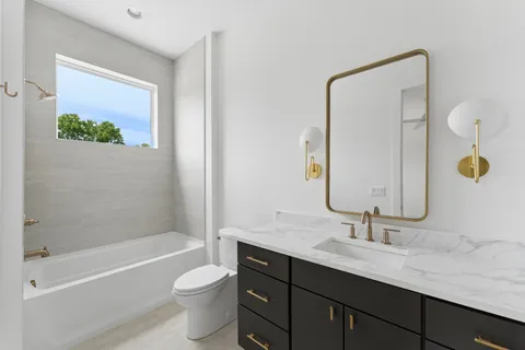 $2,475,000 | 1140 Glendale Lane, Nashville, TN 37204