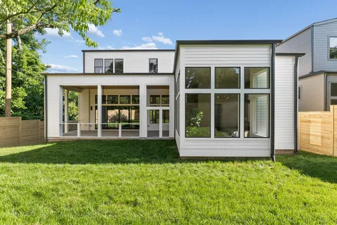 $2,475,000 | 1140 Glendale Lane, Nashville, TN 37204