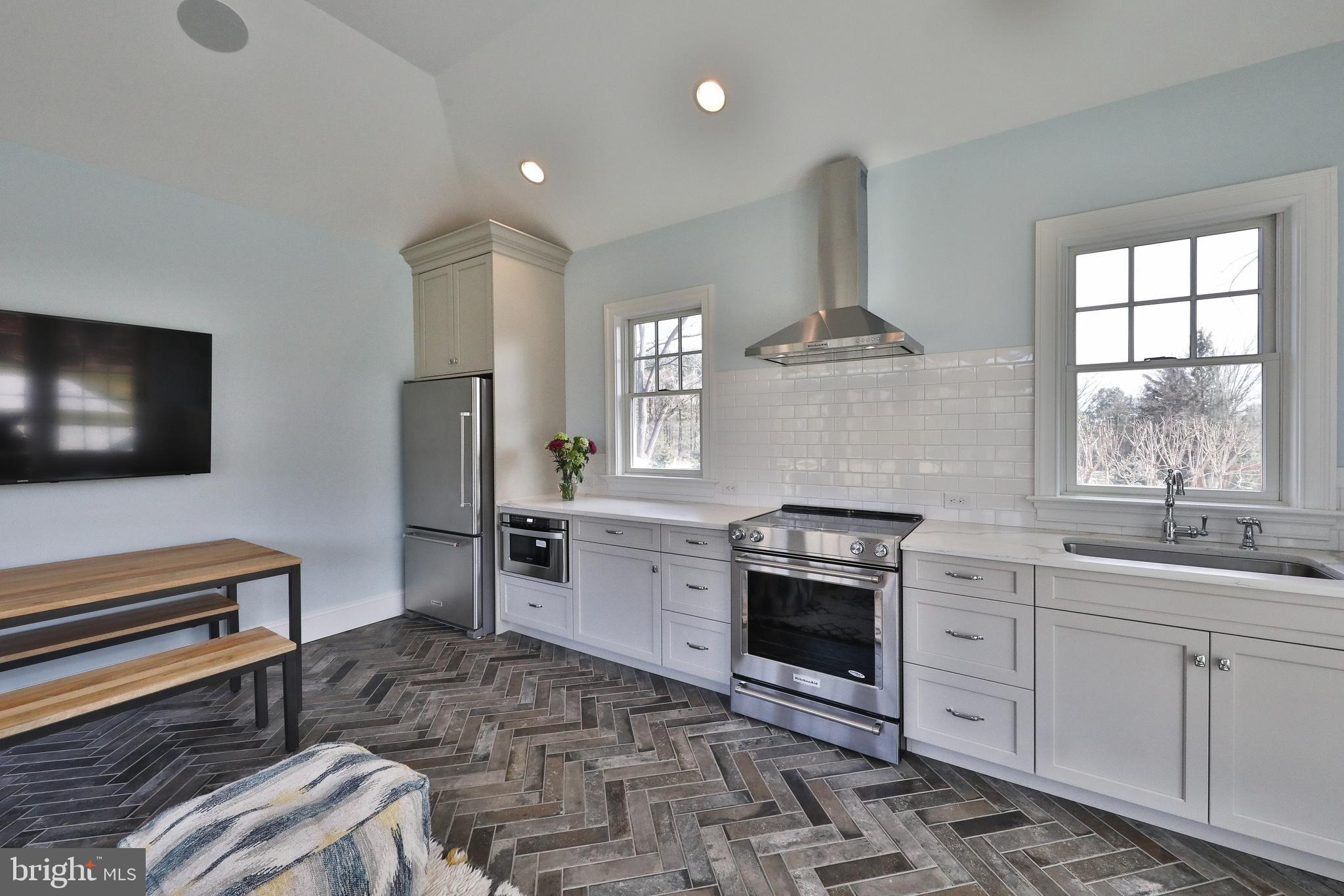 470 Morris Road Blue Bell, PA 19422 - Photo 44 of 57 Entertaining is a breeze