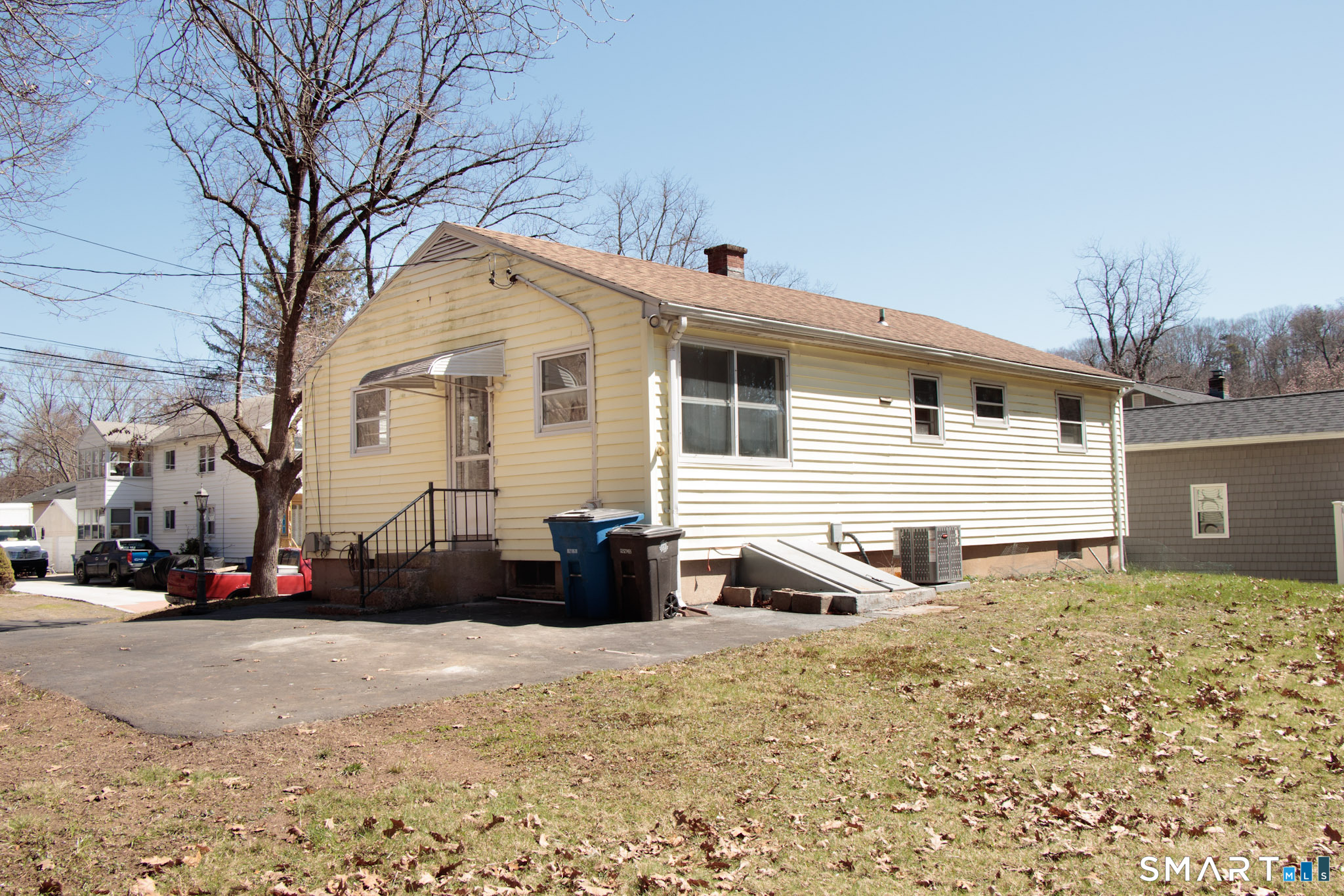 5 Assumption Street New Haven, CT 06513 - Photo 14 of 16
