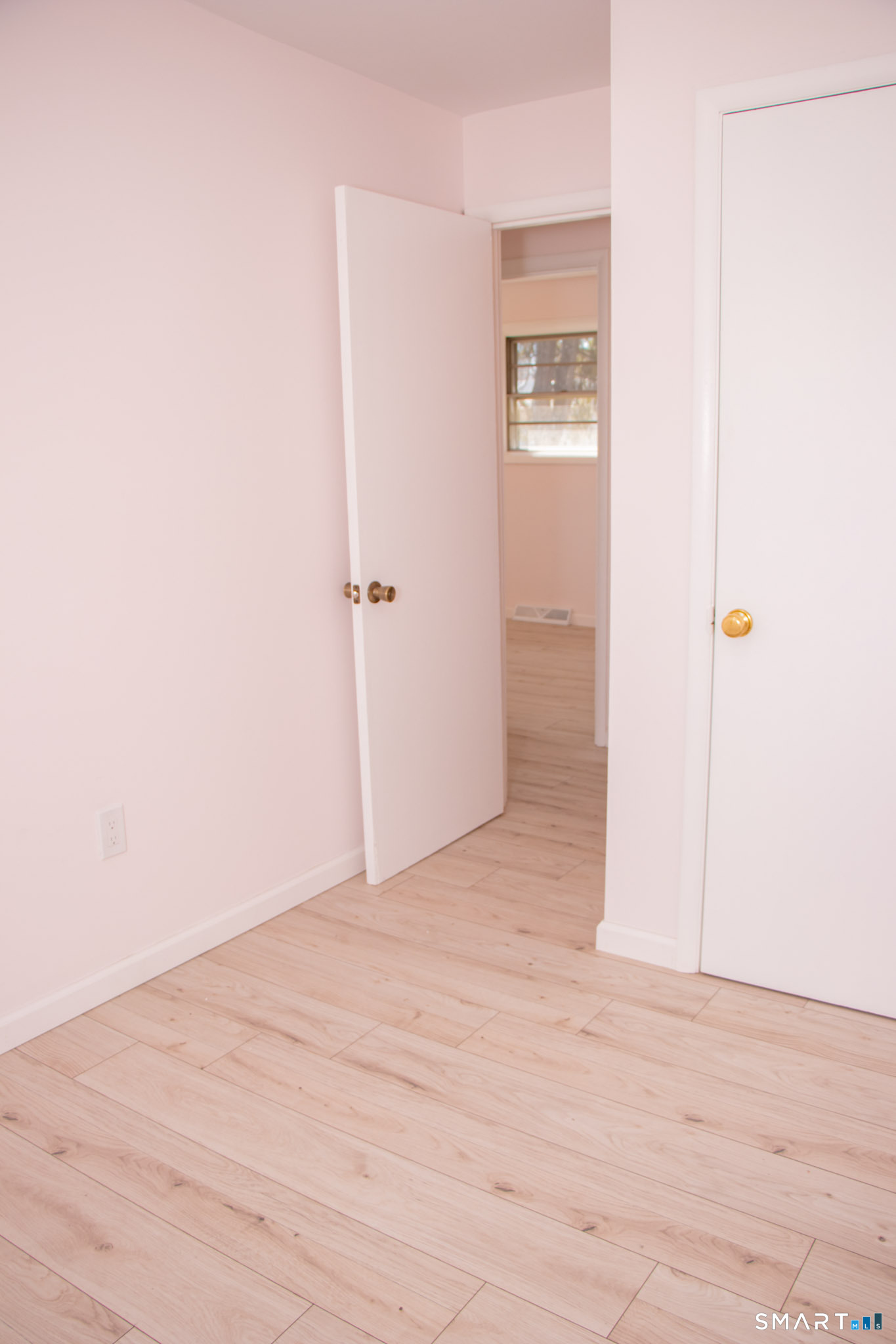 5 Assumption Street New Haven, CT 06513 - Photo 9 of 16