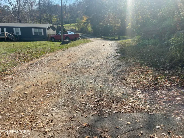 $100,000 | Creek Road, Knoxville, TN 37931