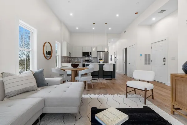 $1,250,000 | 79 R Sheridan Street, Unit 3, Boston, MA 02130