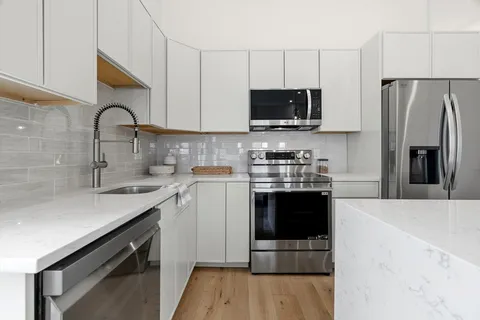 $1,250,000 | 79 R Sheridan Street, Unit 3, Boston, MA 02130