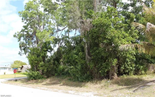 $120,000 | 18205 Maple Road, Fort Myers, FL 33967