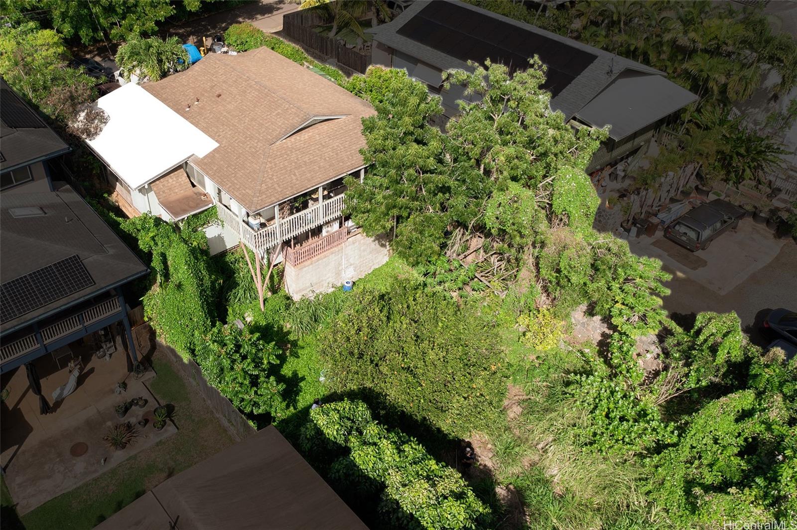 66-425 Paalaa Road Haleiwa, HI 96712 - Photo 2 of 4 an aerial view of a house