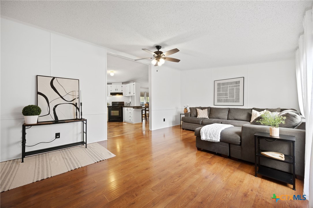 11200 Ridgewood Drive Salado, TX 76571 - Photo 4 of 28