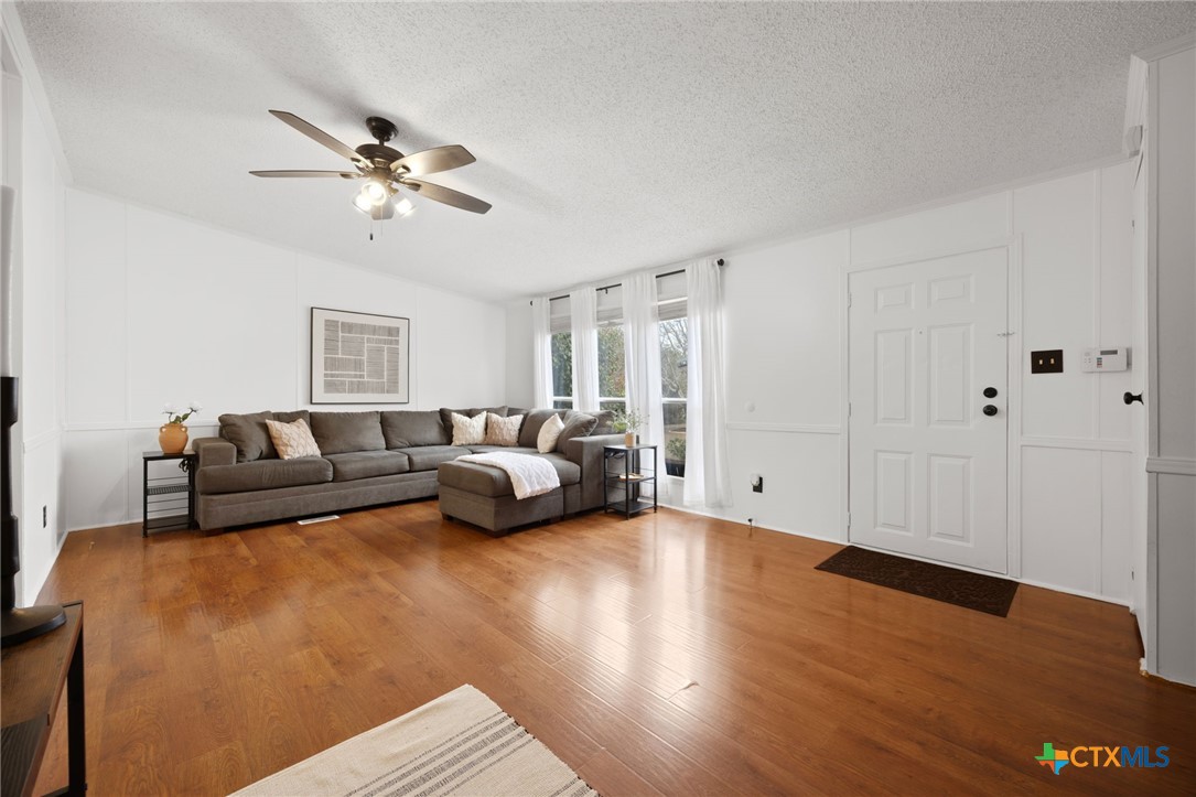 11200 Ridgewood Drive Salado, TX 76571 - Photo 6 of 28