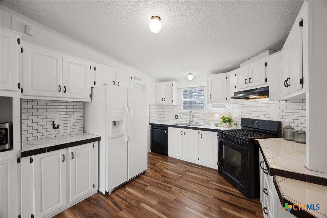 11200 Ridgewood Drive Salado, TX 76571 - Photo 9 of 28