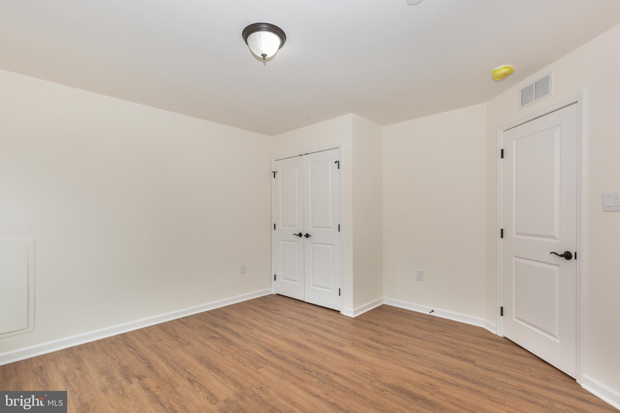 3406 Viewridge Circle Manchester, MD 21102 - Photo 31 of 57 a view of room with wooden floor