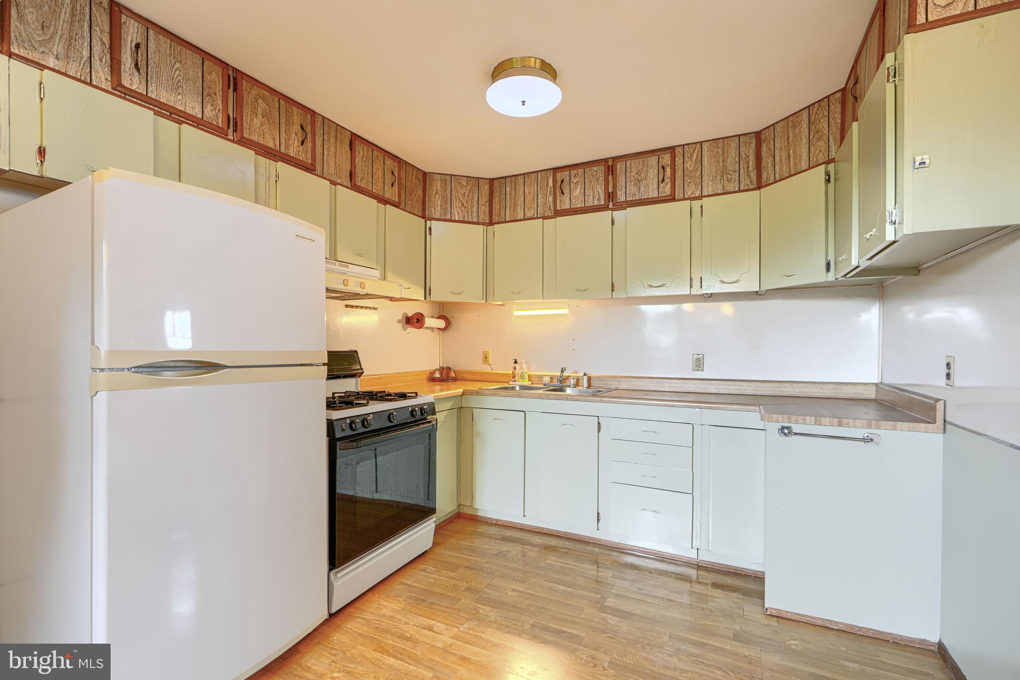714 Bayberry Road Edgewood, MD 21040 - Photo 8 of 47 kitchen
