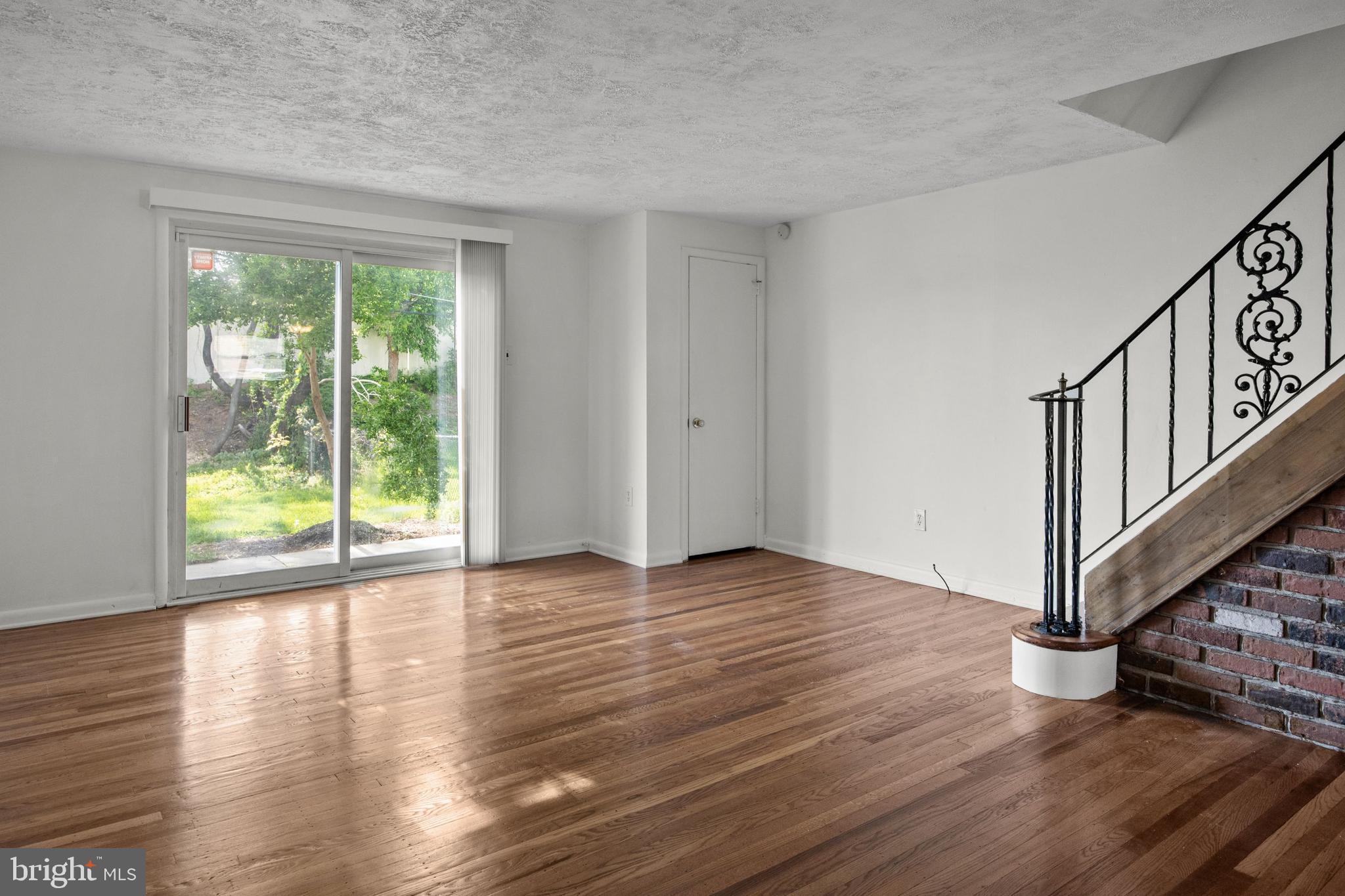 2850 Sebring Road Philadelphia, PA 19152 - Photo 11 of 23 Gallery Image 11